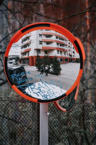Convex Mirror